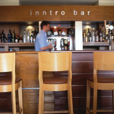 Leonardo Hotel Dublin Christchurch - Formerly Jurys Inn 