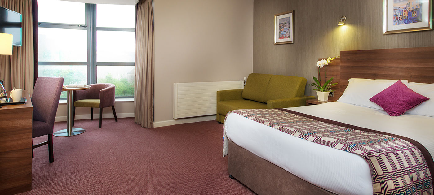 Jurys Christchurch 4*